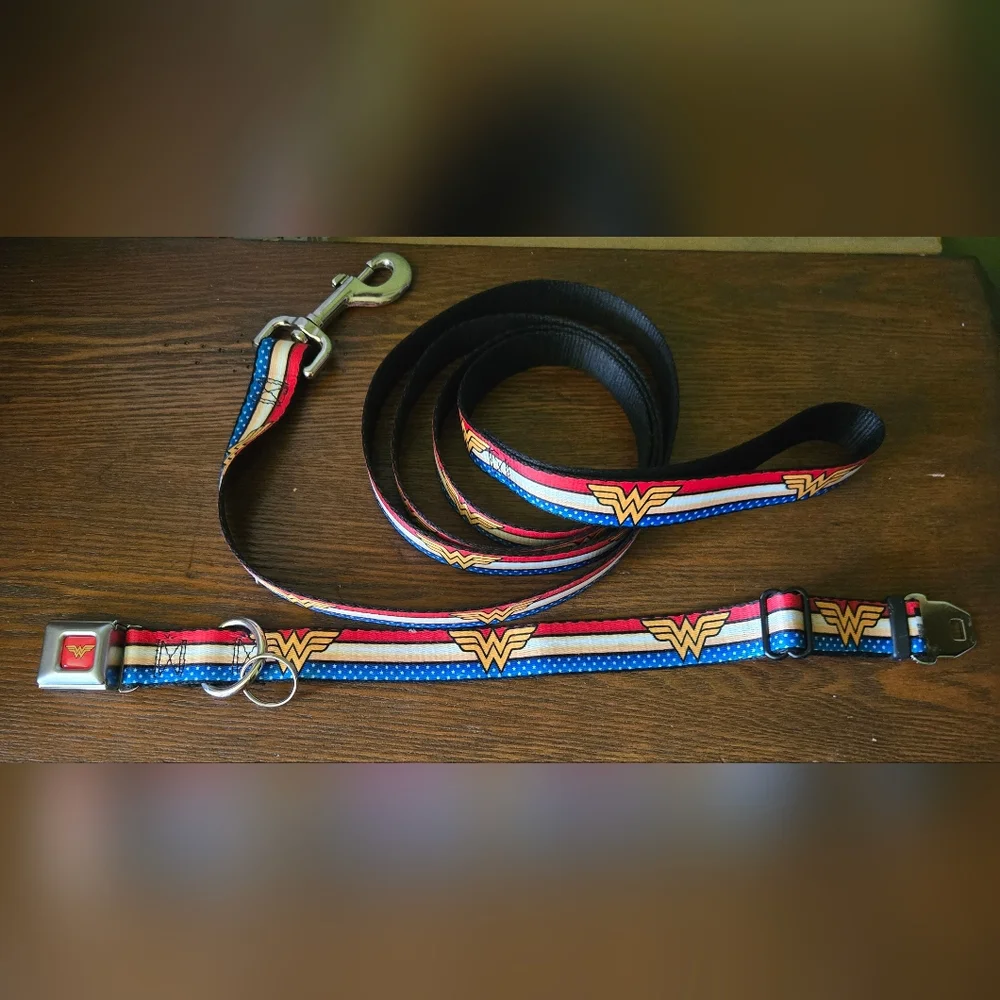 Wonder Woman Dog Leash and Collar Set For Medium Size Dog